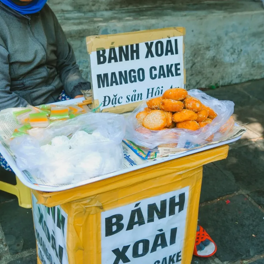 Bàn nướng đông khách tại Quán Nhậu Sinh Thái